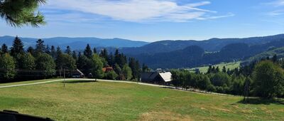 Kosarzyska, szkoła podstawowa ↔ Przełęcz Gromadzka