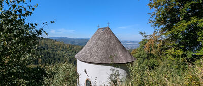 Domek Myśliwski ↔ Kaplica św. Anny [Kaplica pw. Świętej Anny]