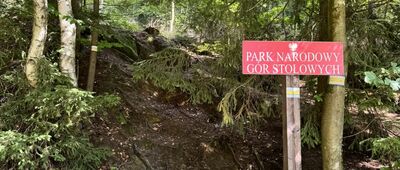 Batorów, granica parku narodowego