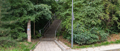 Skrzyżowanie szlaków czerwony / niebieski ↔ Sopot, ul. Mazowiecka