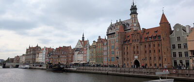 Sobieszowo, most ↔ Gdańsk, Plac Solidarności