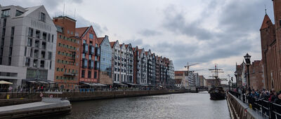Sobieszowo, most ↔ Gdańsk, Plac Solidarności