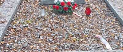 Miejsce Pamięci Narodowej WWII ↔ Suchatówka, dworzec kolejowy