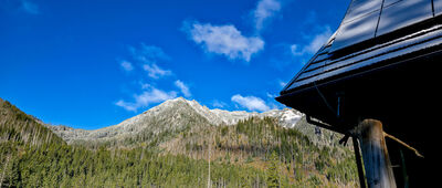 Schronisko PTTK na Hali Ornak [Kominiarski Wierch spod Schroniska PTTK na Hali Ornak]