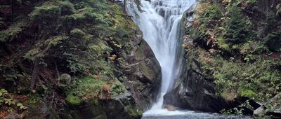 Schronisko PTTK Kochanówka [Wodospad Szklarki]