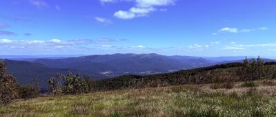 Mała Rawka ↔ Bacówka PTTK Pod Małą Rawką