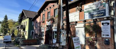 Karłów, początek ścieżki dydaktycznej