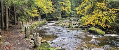 Szklarska Poręba, Szklarka ↔ Żółte Skały [Kamienna z okolic Żółtych Skał]