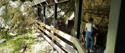 Jaskinia Mroźna, wyjście [Jaskinia Mroźna - wyjście (wrzesień 2025)]