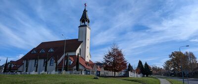 Cieplice, ul. Wolności ↔ Cieplice, ul. Wróblewskiego [Kościół pw. Matki Bożej Miłosierdzia w Cieplicach]