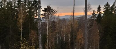 Závrchy, vyhlídkové místo ↔ Pod Machovskými končinami