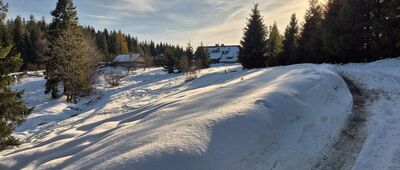 Przełęcz Pośrednie ↔ Schronisko PTTK Stare Wierchy [Schronisko PTTK na Starych Wierchach]