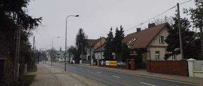 Latoszki, rozejście szlaków ↔ Powsin [Powsin, ul. Przyczółkowa]