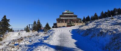 Schronisko PTTK Odrodzenie, skrzyżowanie ↔ Schronisko PTTK Odrodzenie