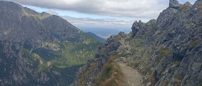 Pod Slavkovským štítom ↔ Slavkovský štít