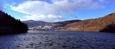 Żarnówka Mała ↔ Porąbka, Zapora