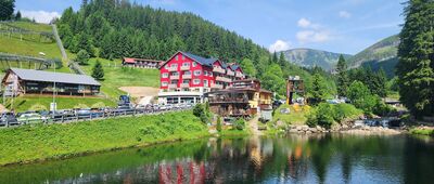 Pec pod Sněžkou, Slunečná ↔ Pec pod Sněžkou, parkoviště autobusů