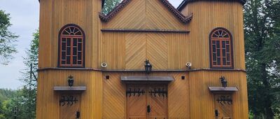 Mikaszówka, węzeł szlaków ↔ Śluza Perkuć [kościół w Mikaszówce]