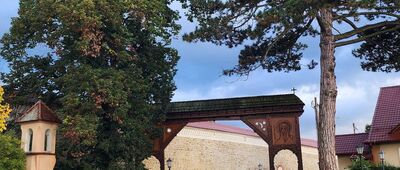 Stary Sącz, stary cmentarz ↔ Podegrodzie [Brama Szeklerska]