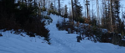 Pod Kyrkawicą ↔ Przełęcz Łączecko