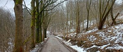 Grzmiąca, ul. Wiejska