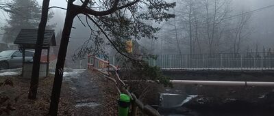 Czarny Groń, mostek