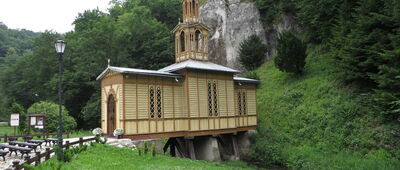 Ojców, kaplica na wodzie ↔ Ojców, Młyny [Kaplica "Na Wodzie" w Ojcowie]