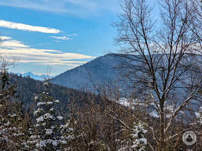 Widok na Luboń i Tatry spod Czechówki (zielony szlak)