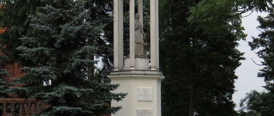 Miłosław [dzień 7 - Miłosław - Pomnik Kosynierów Miłosławskich]