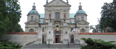 Poświętne ↔ Poświętne, skrzyżowanie