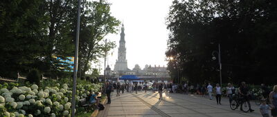 Częstochowa, Plac Władysława Biegańskiego ↔ Częstochowa, Jasna Góra [Dzień przed przyjazdem papieża Franciszka do Częstochowy ŚDM 2016 - zbyt szybko przejechałem 3000km :-) ale jutro będę i papież będzie odprawiał mszę na Jasnej Górze z okazji 1050. rocznicy Chrztu Polski]