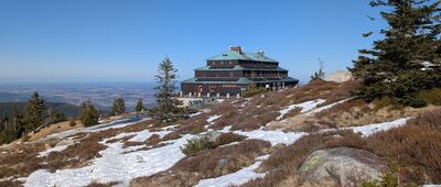 Schronisko PTTK Odrodzenie, skrzyżowanie ↔ Pod Małym Szyszakiem