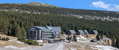 Chaty pod Przełęczą Karkonoską