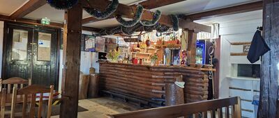 Zieleniec, Schronisko PTTK Orlica