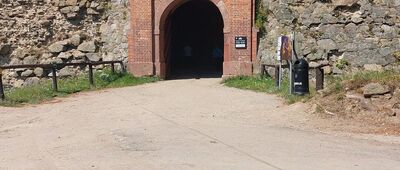 Twierdza Srebrna Góra [Wejście do fortu]