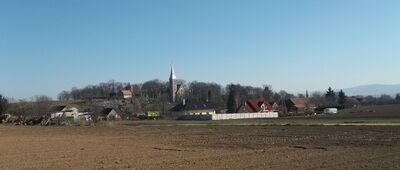 Skrzyżowanie pod Górą Wapienną [Widok na Stolec]