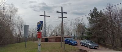 Huta Szklana, pomnik katyński