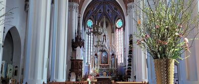 Popowo Kościelne ↔ Barcice [Wnętrze kościoła w Popowie Kościelnym]