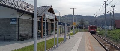 Ostatki ↔ Młodów, stacja kolejowa