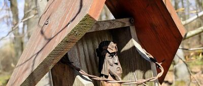 Za Przełęczą Beskidek ↔ Przełęcz pod Dębim Wierchem [Świątek przy trasie]