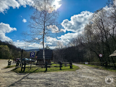 Parking w Dolinie Terebowca