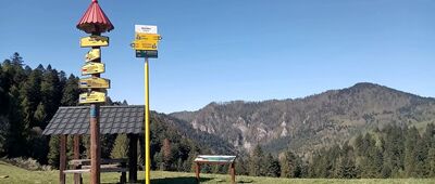 Przełęcz pod Klasztorną Górą