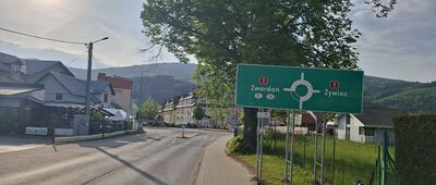 Węgierska Górka ↔ Abrahamów, rozejście szlaków