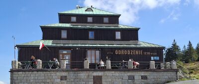 Schronisko PTTK Odrodzenie