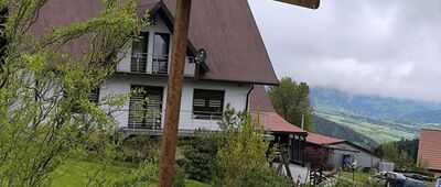 Krzyż partyzantów ↔ Wyrębiska