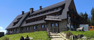 Schronisko PTTK Turbacz, rozejście szlaków