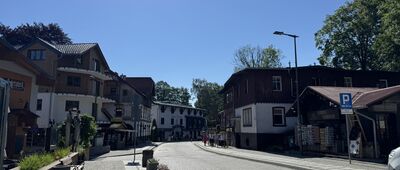 Szklarska Poręba, park linowy ↔ Szklarska Poręba, ul. Bolesława Prusa