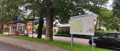Podgórzyn Dolny, odejście szlaku żółtego ↔ Dolina Zachełmca