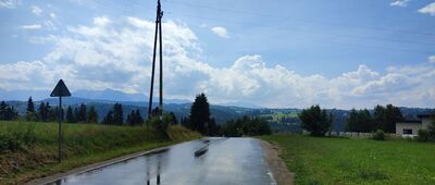Szlak Wolności, kapliczka ↔ Pawliki