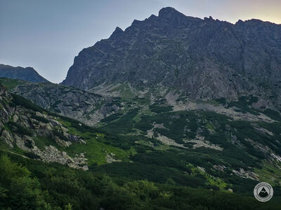 Masyw Kopy Popradzkiej nad Doliną Mięguszowiecką